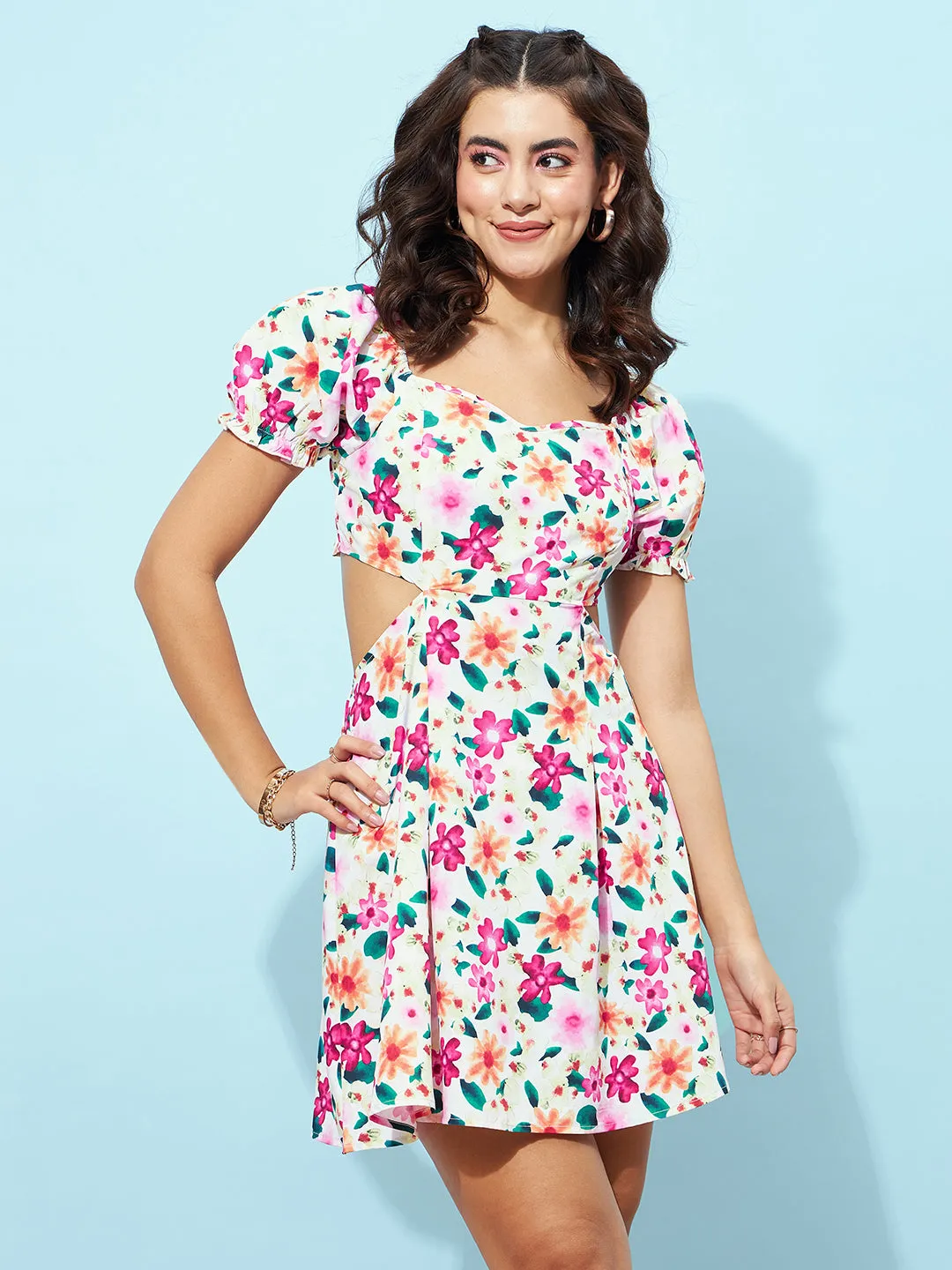 Berrylush Women White & Pink Floral Printed Sweetheart Neck Puff Sleeves Cutout Waist Straight Hem Fit & Flare Mini Dress