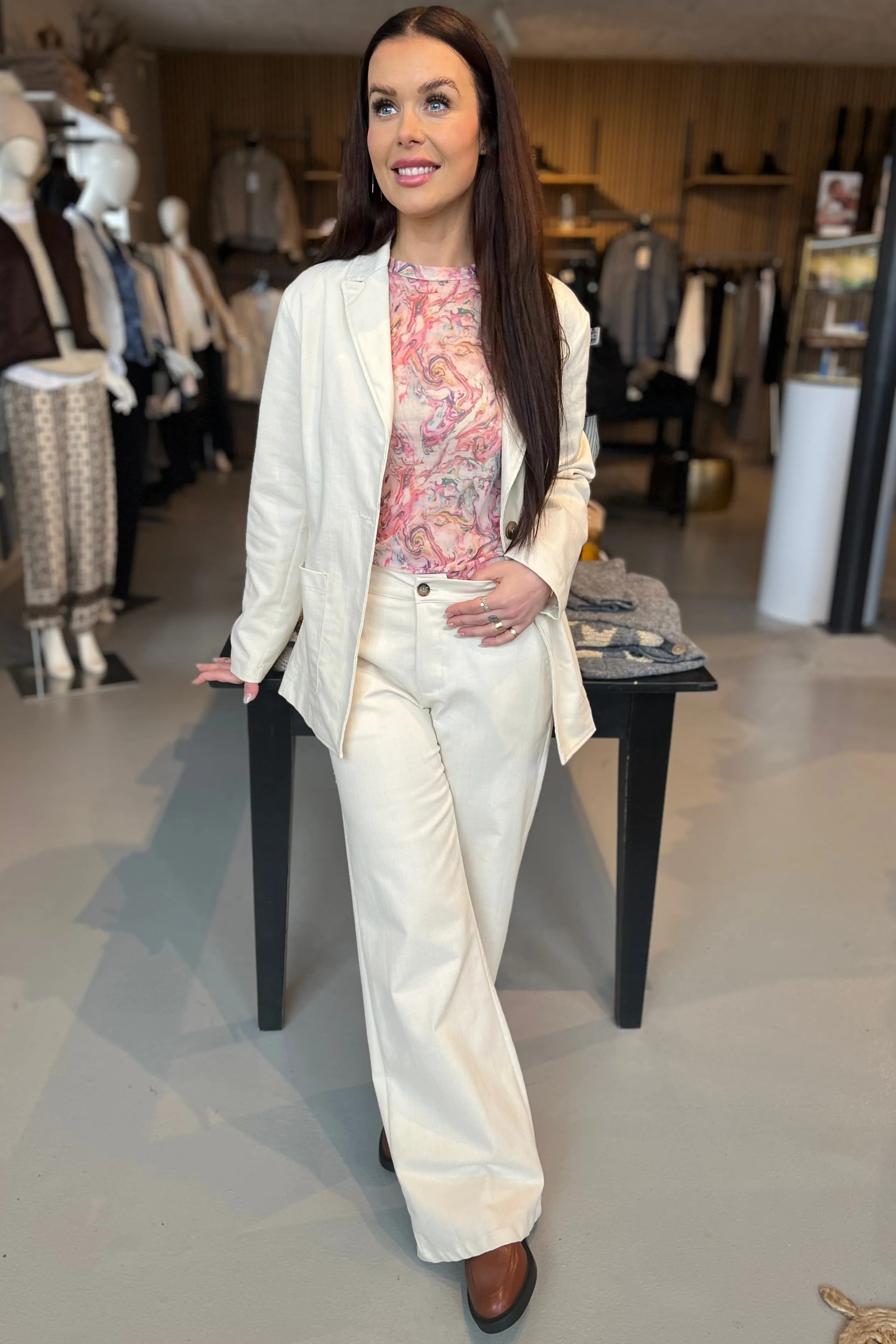 Box Blazer 40567 | Off White | Blazer fra Black Colour