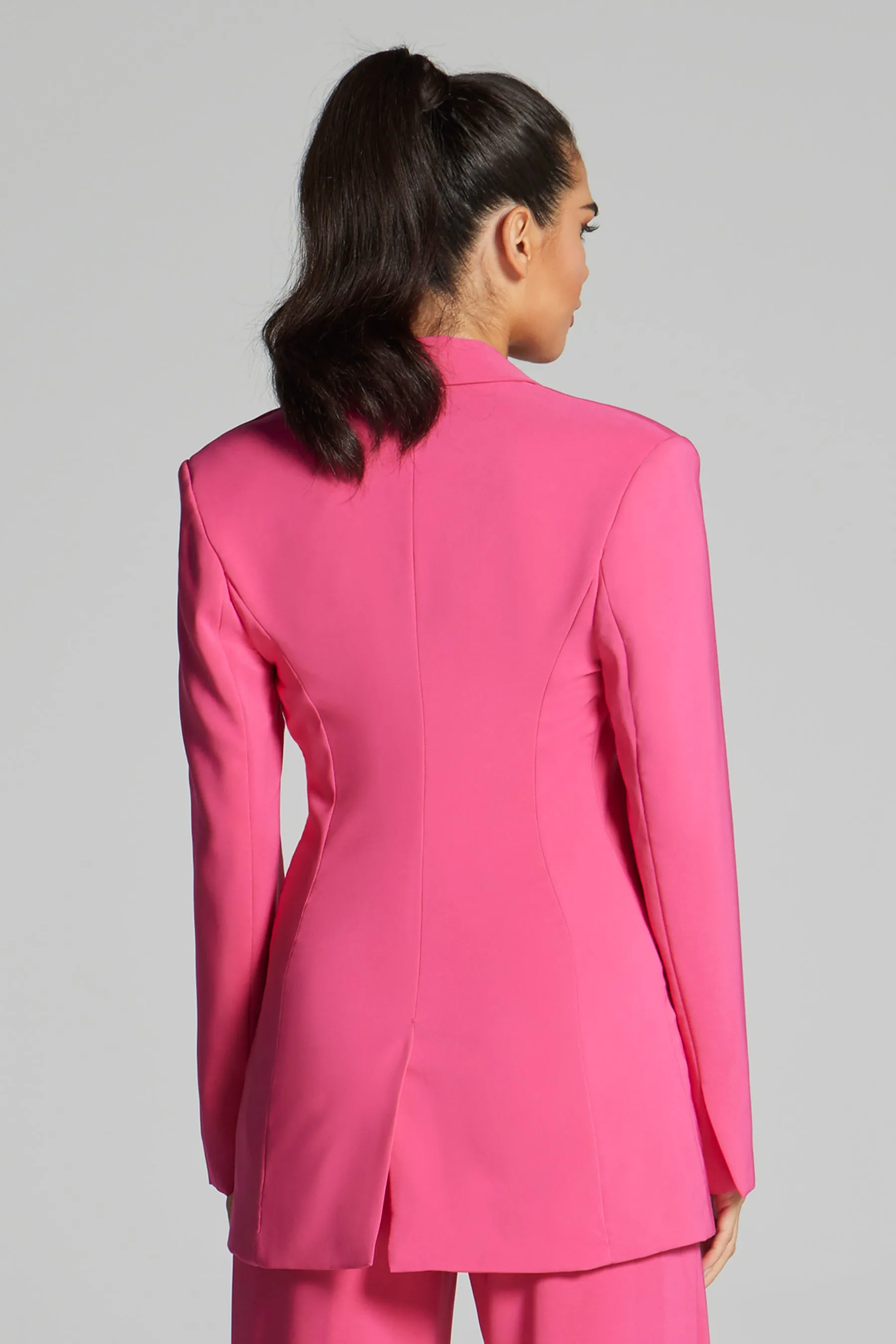 Classic Tailored Fit Blazer