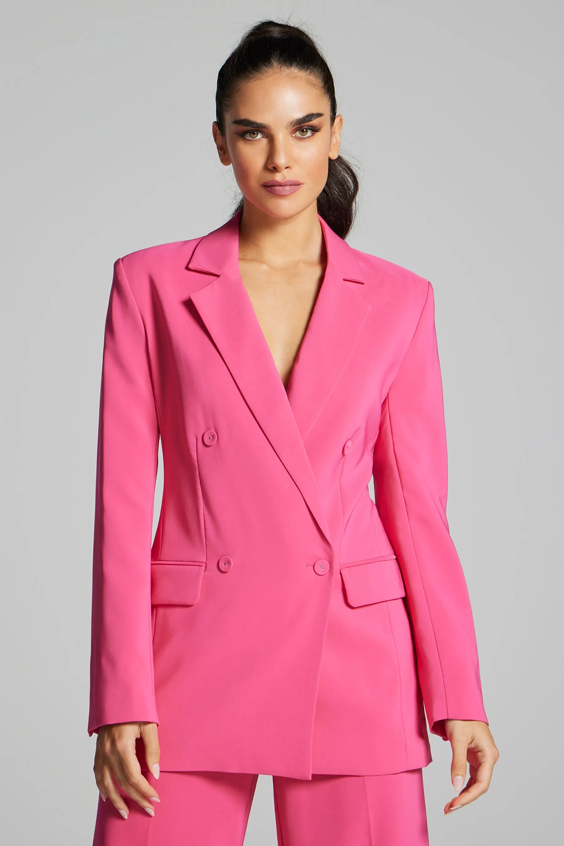 Classic Tailored Fit Blazer