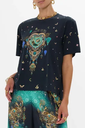 Classic Tee in Defy Gravity
