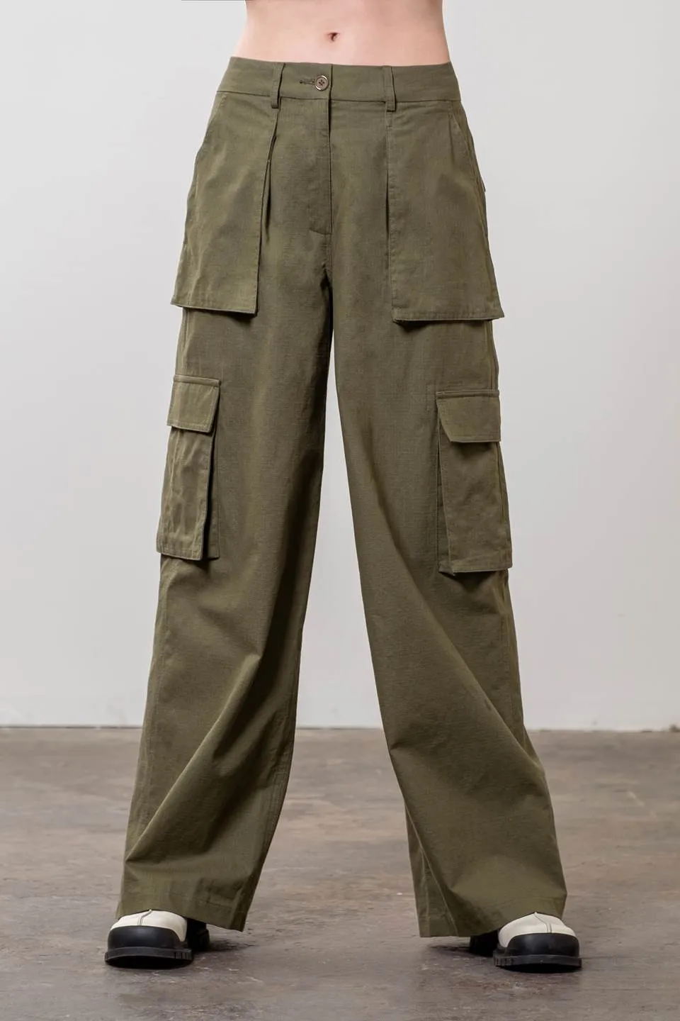 FLAP POCKETS CARGO PANTS