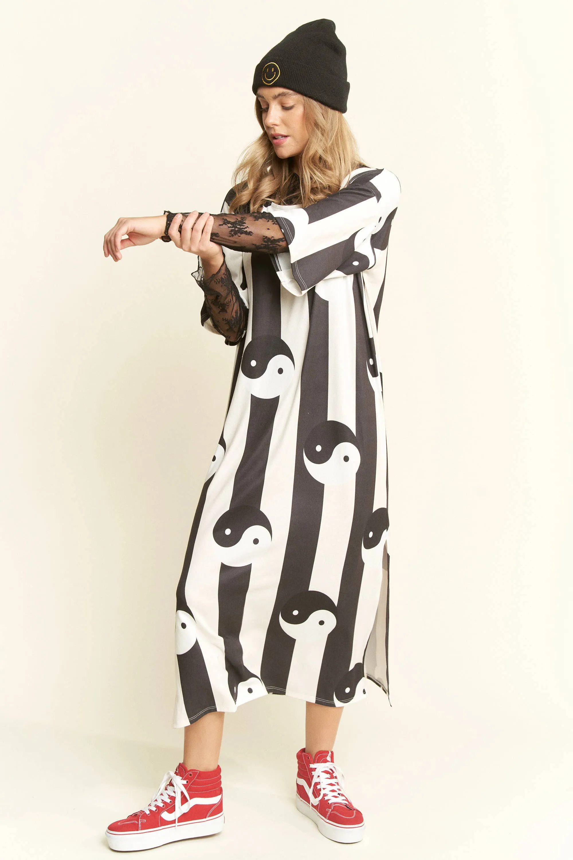 YIN YANG RIBBED KNIT MIDI DRESS
